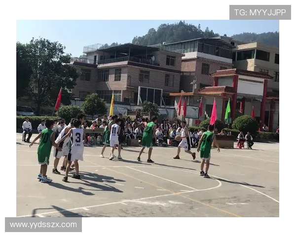 RulerADC再登赛场以绝对实力诠释顶级射手风采震撼全场